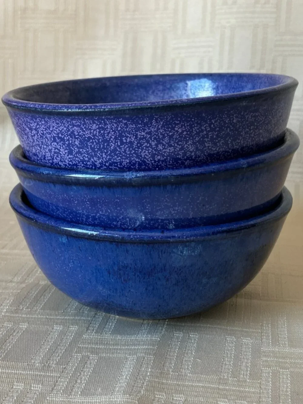 Set of 3 Studio Art Speckled Blue Violet Pottery Bowls Signed Hand Thrown Stonew